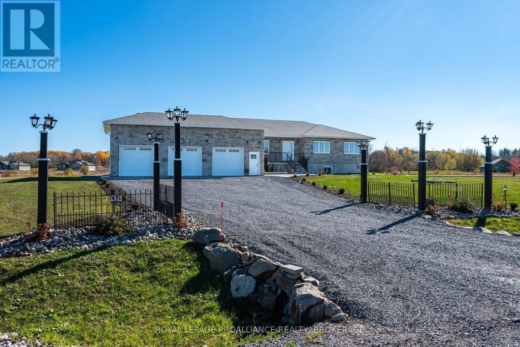 103 Hineman Street, Kingston (city North Of 401)