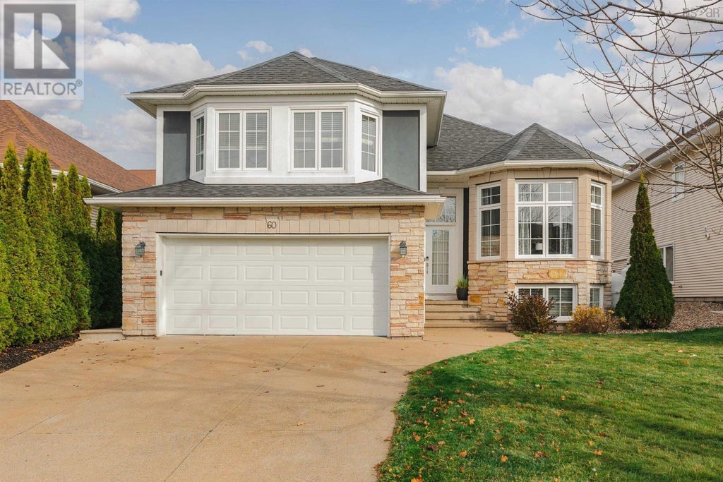 60 Ridgepark Lane, Halifax