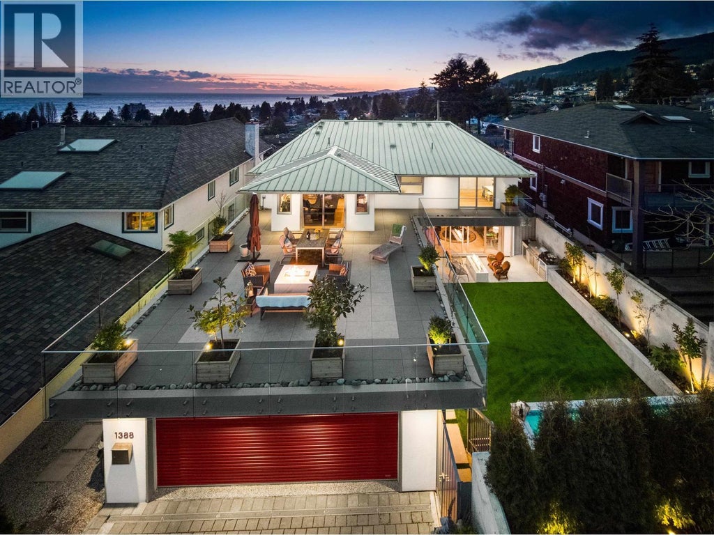 1388 21st Street, West Vancouver