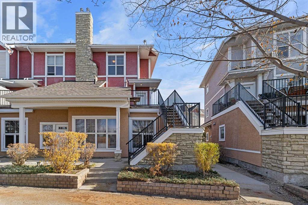 772 73 Street Sw, Calgary