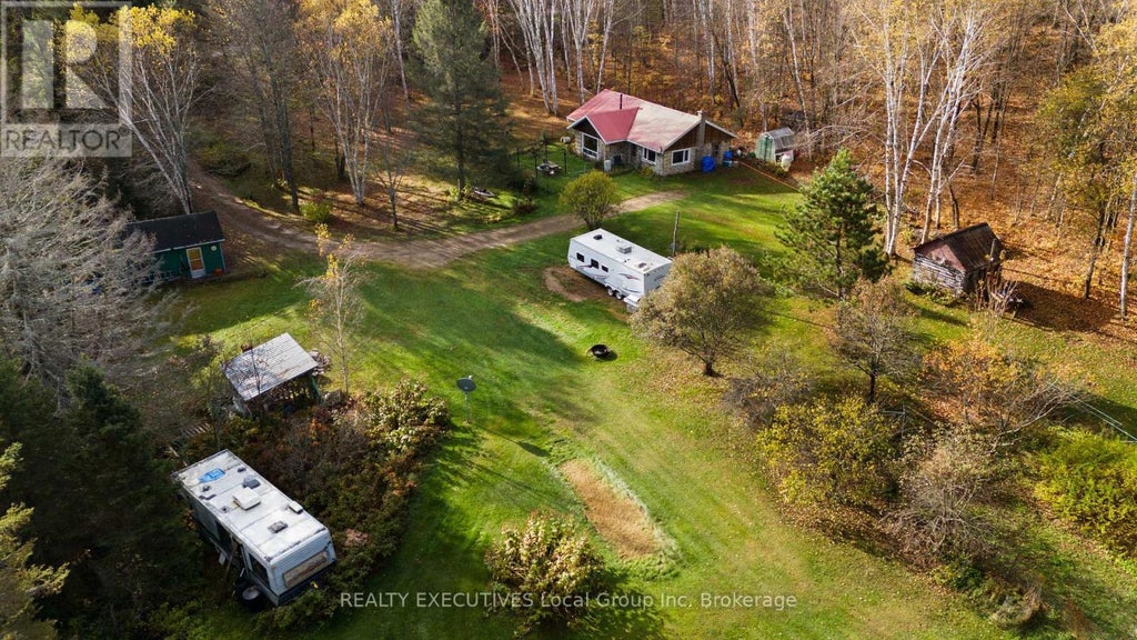 3370 Chiswick Line, Chisholm