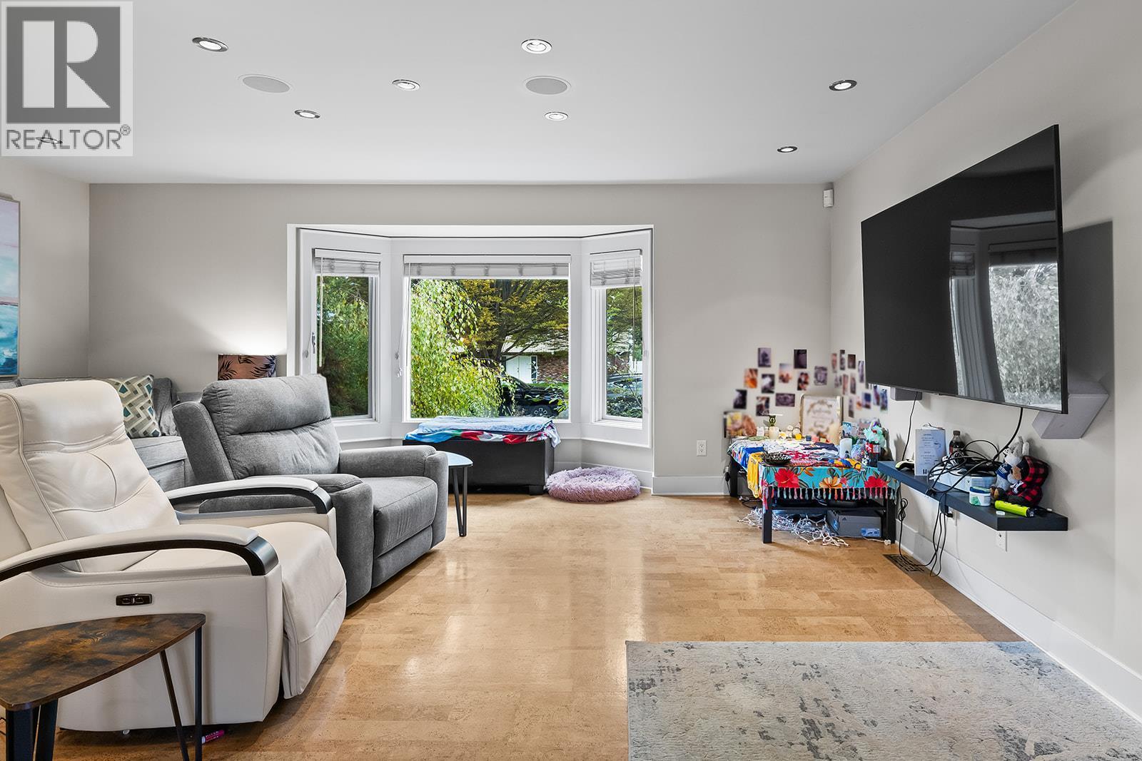 875 Coronado Crescent. Kelowna, British Columbia