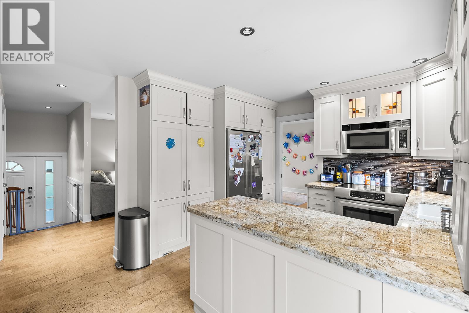 875 Coronado Crescent. Kelowna, British Columbia