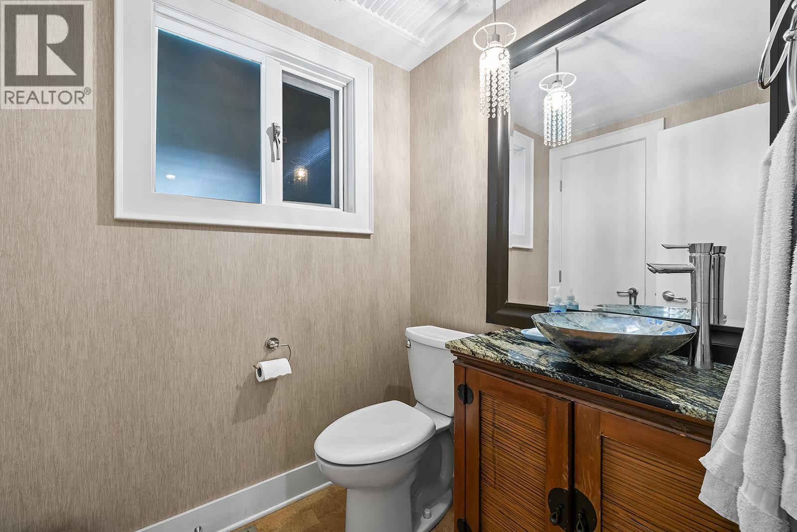 875 Coronado Crescent. Kelowna, British Columbia