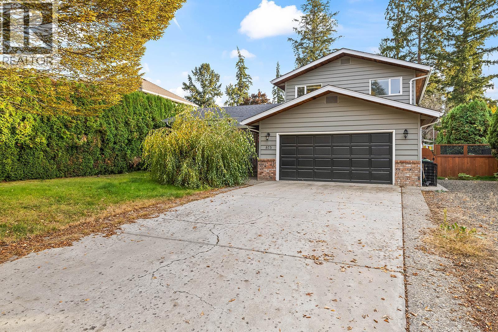 875 Coronado Crescent. Kelowna, British Columbia