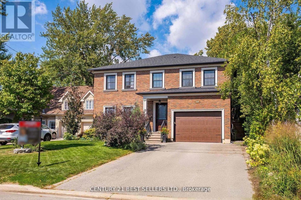 28 Wingrove Hill, Toronto (islington-City Centre West)