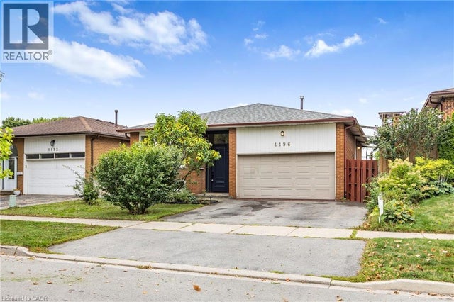 1196 Dowland Crescent, Burlington