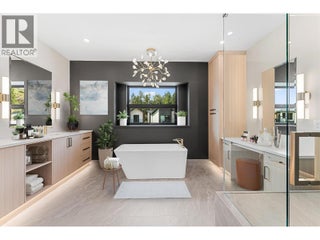 10313 Long Road. Lake Country, British Columbia