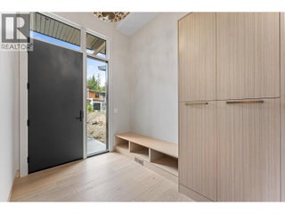 10313 Long Road. Lake Country, British Columbia