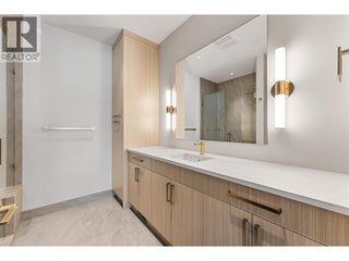 10313 Long Road. Lake Country, British Columbia