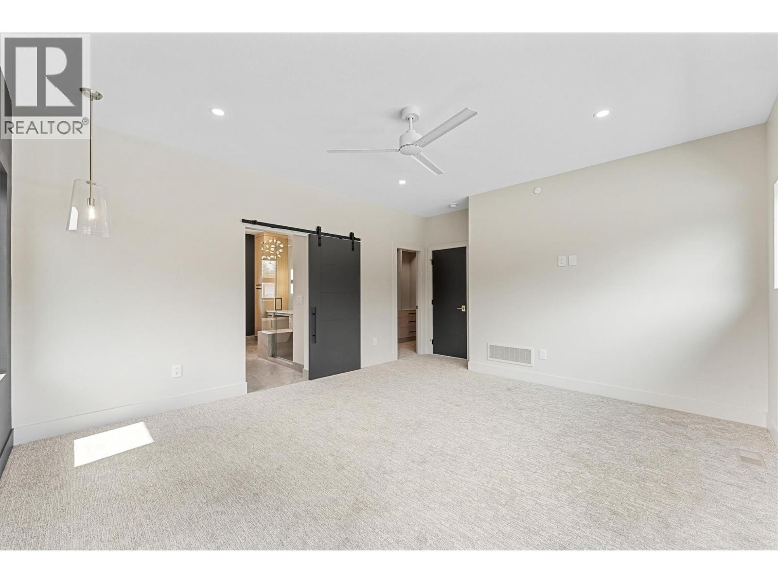 10313 Long Road. Lake Country, British Columbia