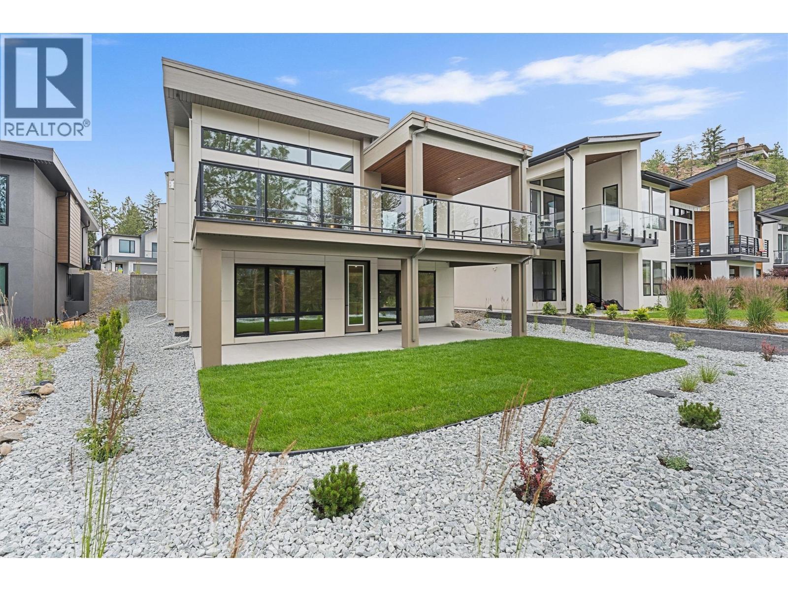 10313 Long Road. Lake Country, British Columbia