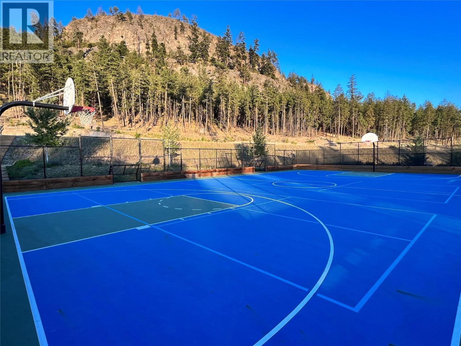 10313 Long Road. Lake Country, British Columbia