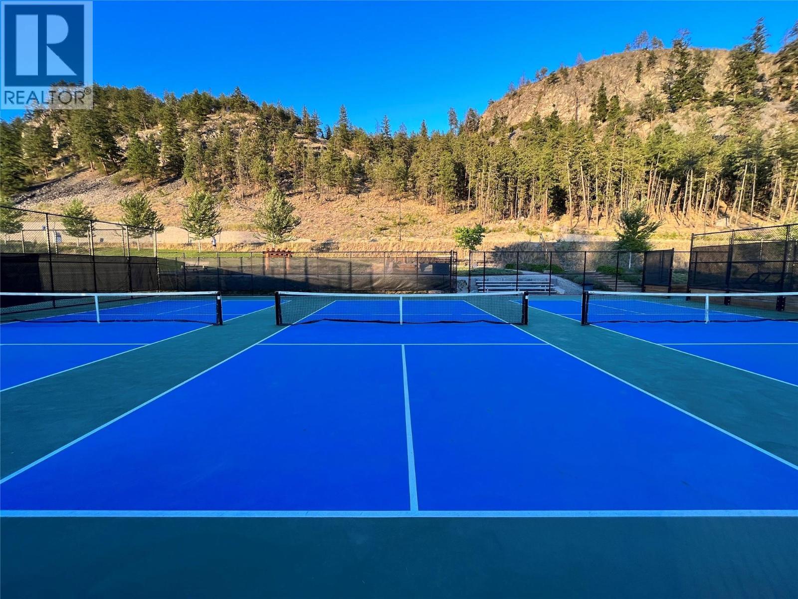 10313 Long Road. Lake Country, British Columbia