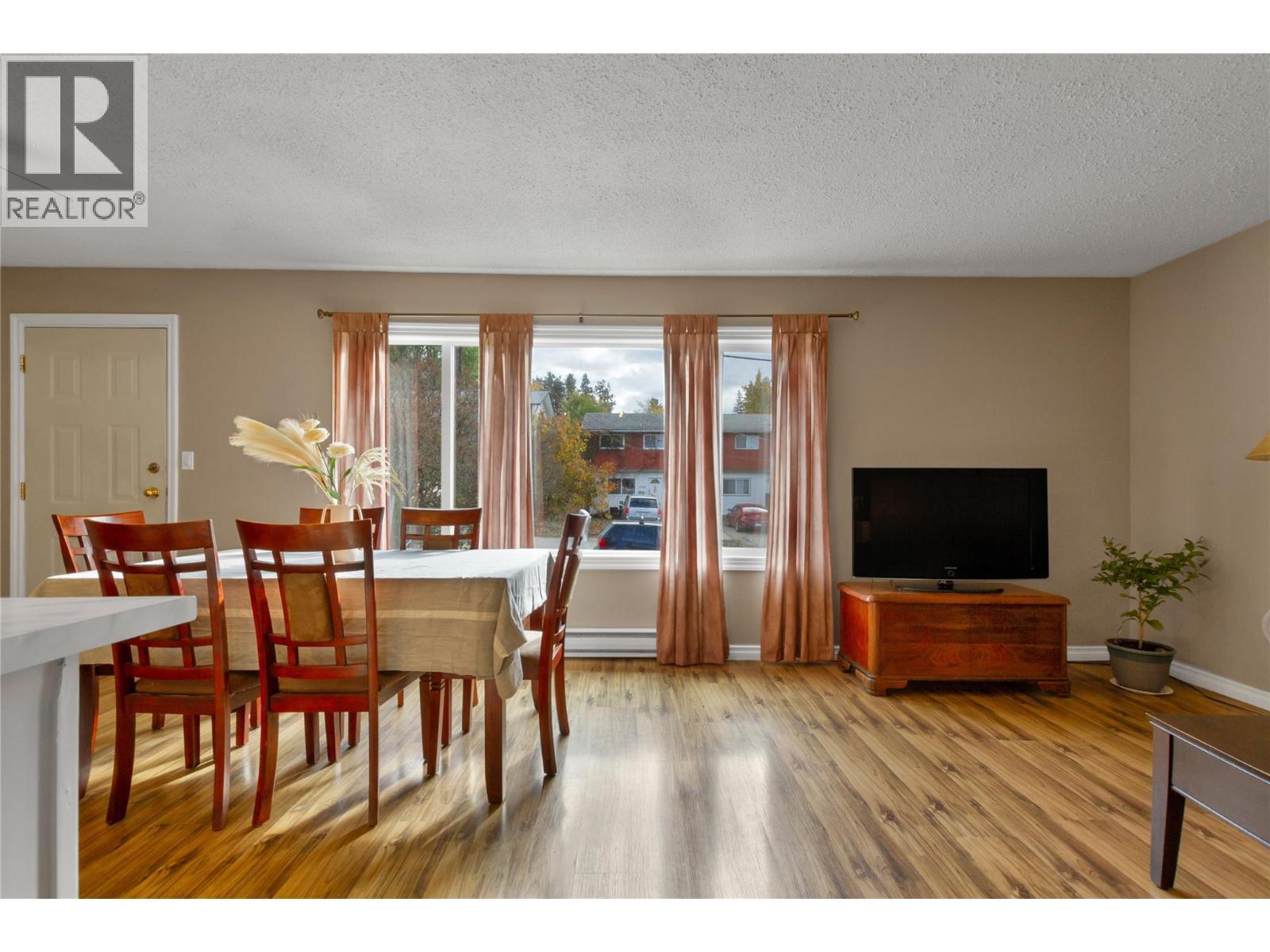 1711 41 Avenue. Vernon, British Columbia