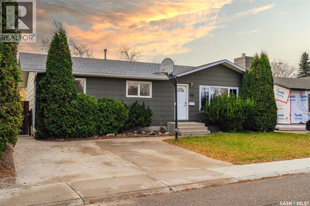 243 Roborecki Crescent, Saskatoon