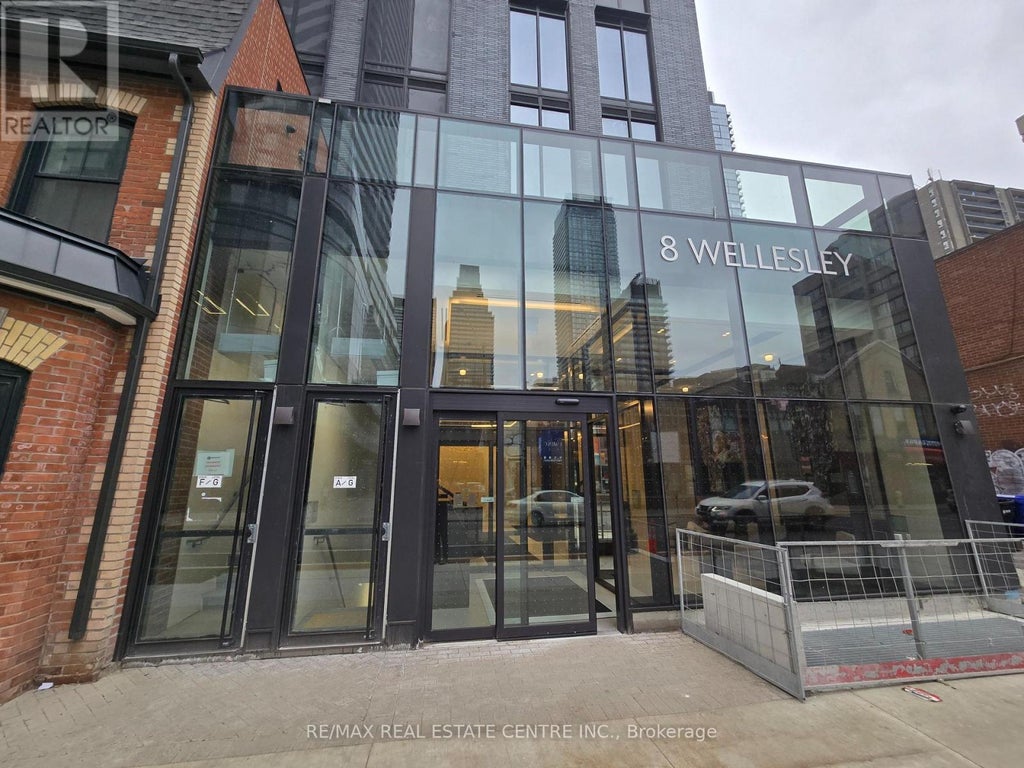 3011 - 8 Wellesley St W Street, Toronto (bay Street Corridor)