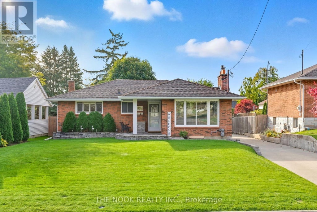 459 Cunningham Avenue, Oshawa (mclaughlin)