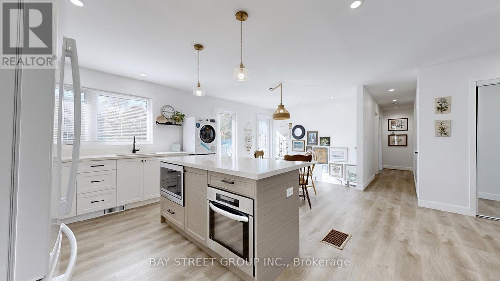 Main Floor - 142 Patterson Road, Barrie (ardagh)