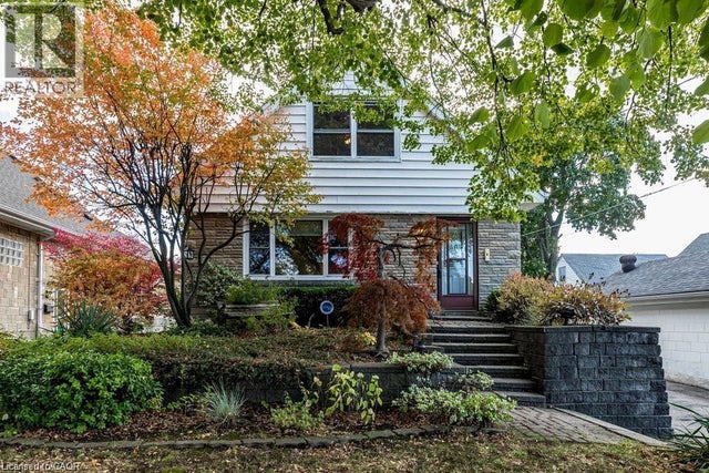 8 Sylvia Crescent, Hamilton