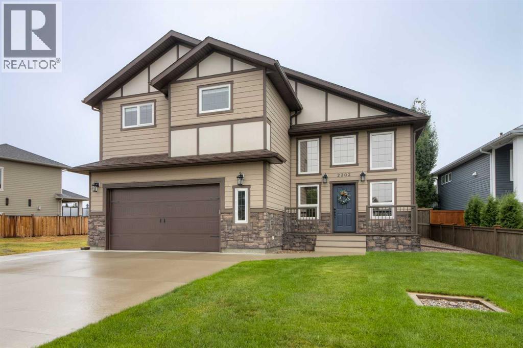 2202 Cedar Crescent, Coaldale