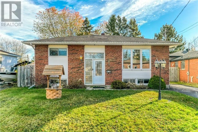 3810 Macmillan Drive, Val Caron