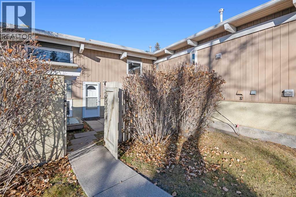 201, 11010 Bonaventure Drive Se, Calgary