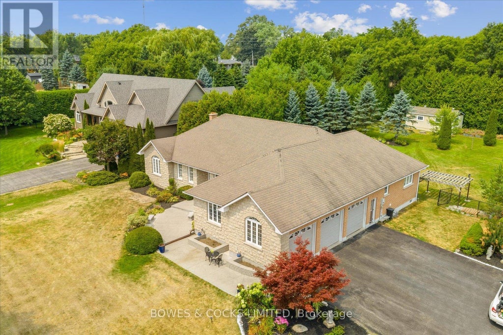 4588 Paynes Crescent, Clarington
