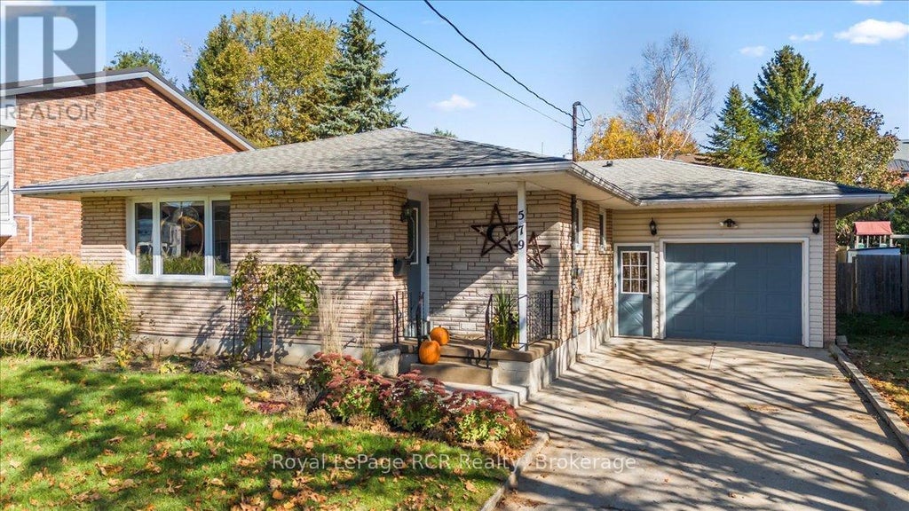 579 19th Avenue, Hanover