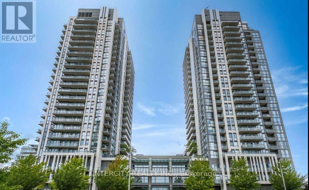 2010 - 15 Zorra Street, Toronto (islington-City Centre West)