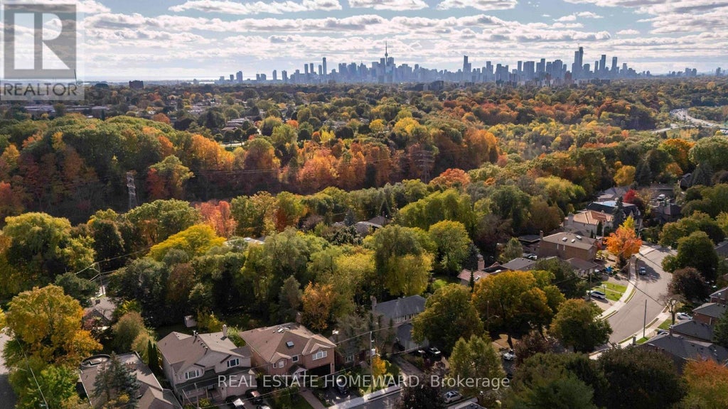 59 Parkview Hill Crescent, Toronto (o'connor-Parkview)