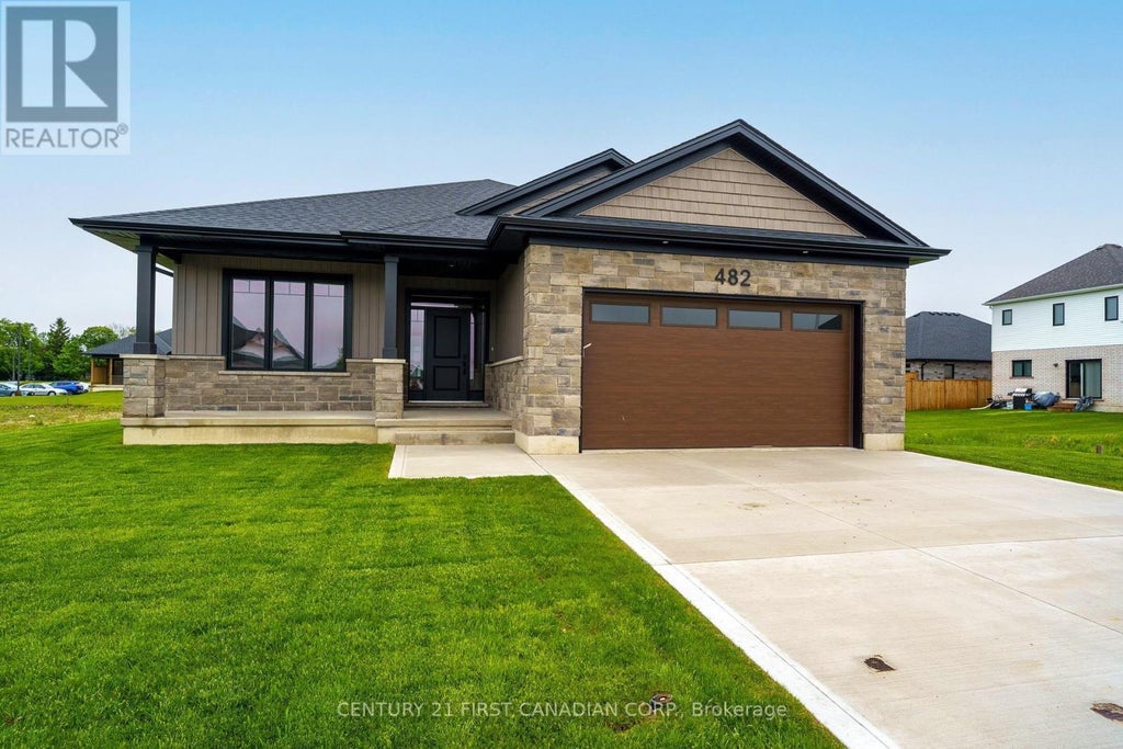 482 Julianna Court, Plympton-Wyoming (plympton Wyoming)