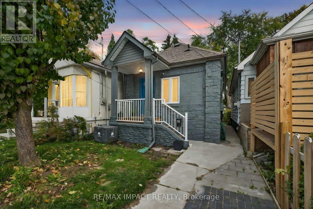 41 Mcdonald Avenue, Toronto (oakridge)