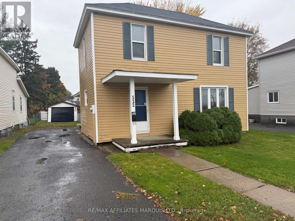 522 Second Street W, Cornwall