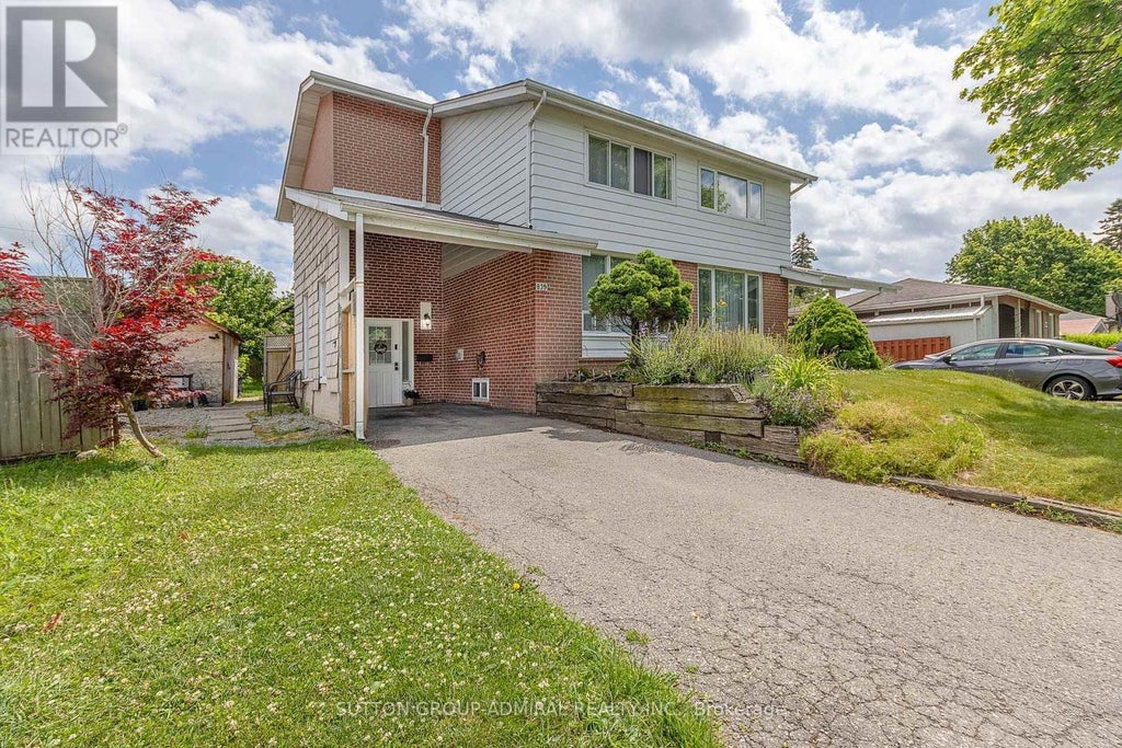 839 Modlin Road, Pickering (bay Ridges)