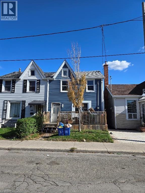 160 Sanford Avenue N, Hamilton