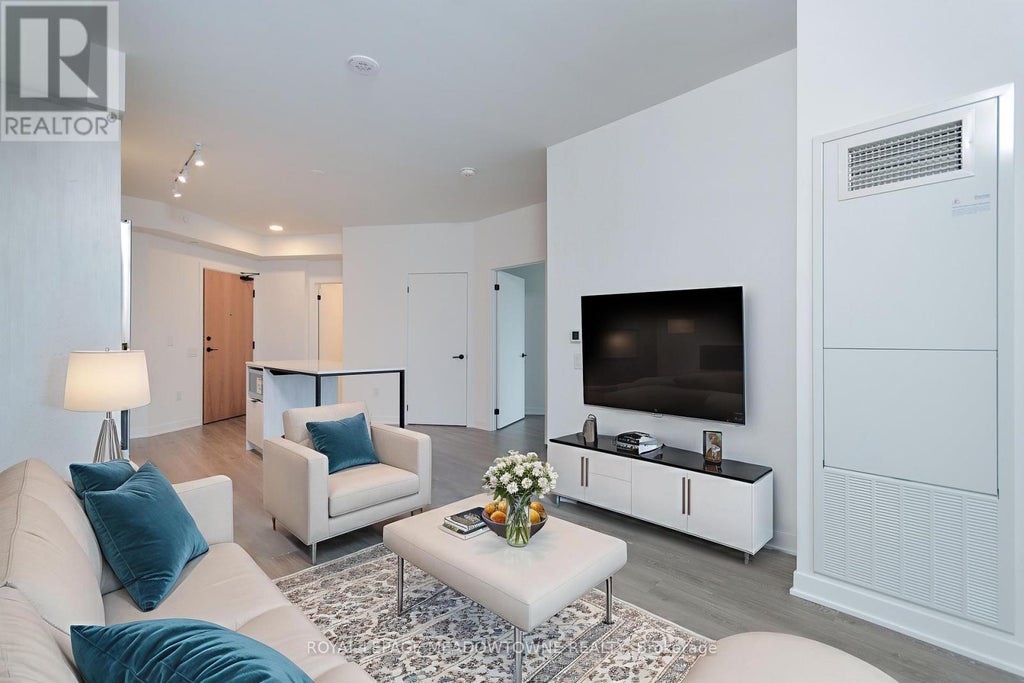 2306 - 2495 Eglinton Avenue W, Mississauga (central Erin Mills)