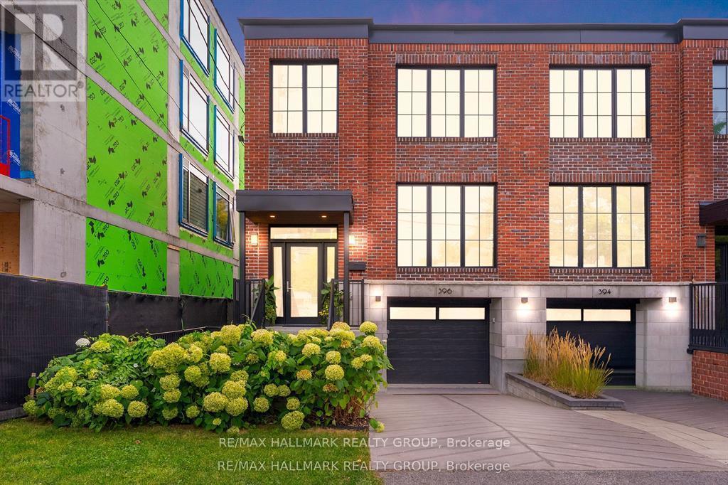 396 Roosevelt Avenue, Ottawa