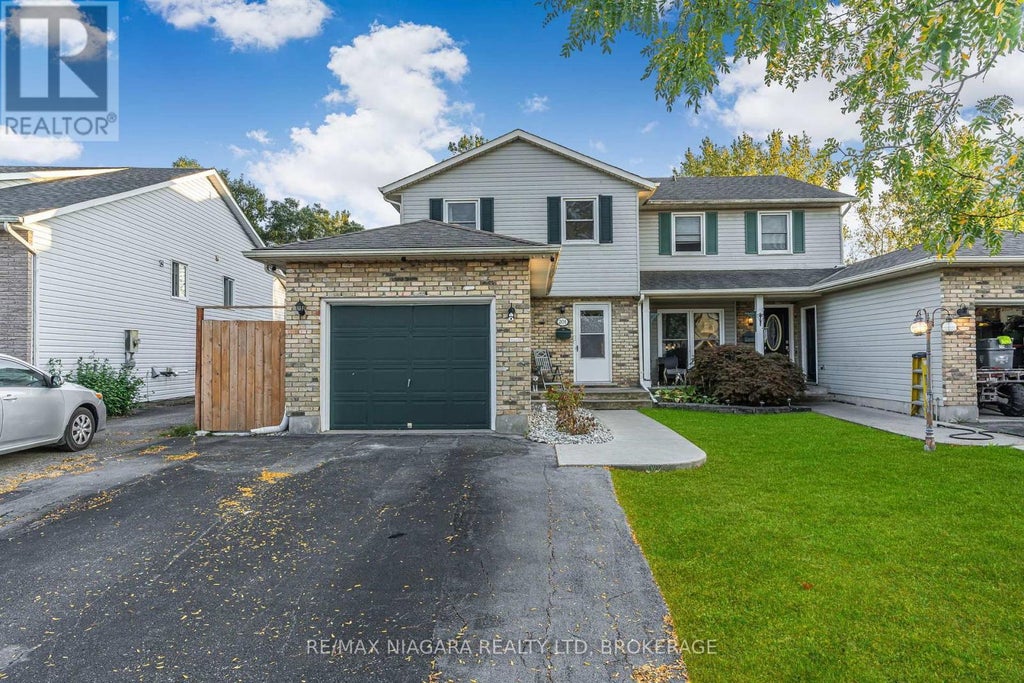 201 Windsor Street, Welland (broadway)