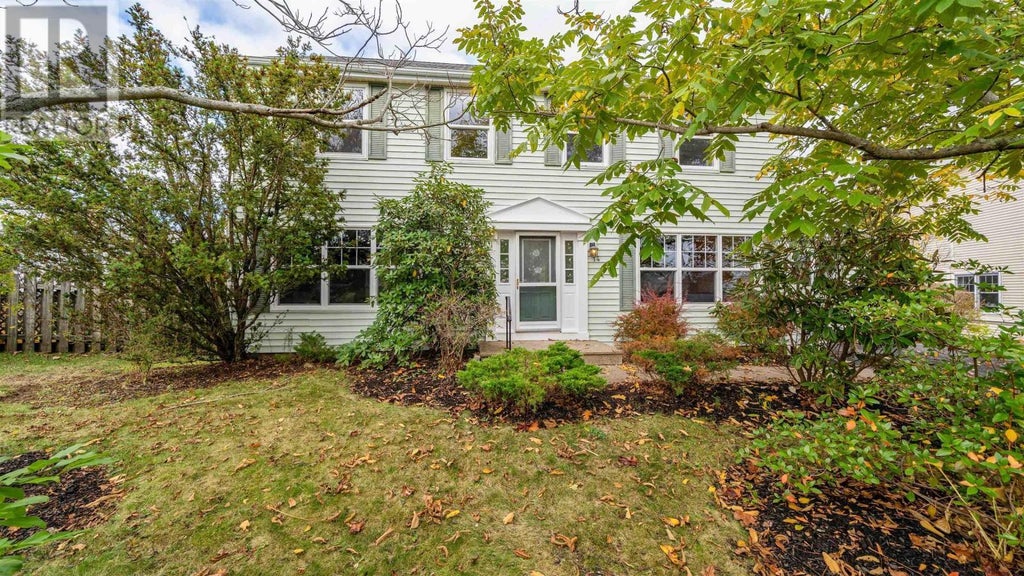 14 Regal Road, Dartmouth