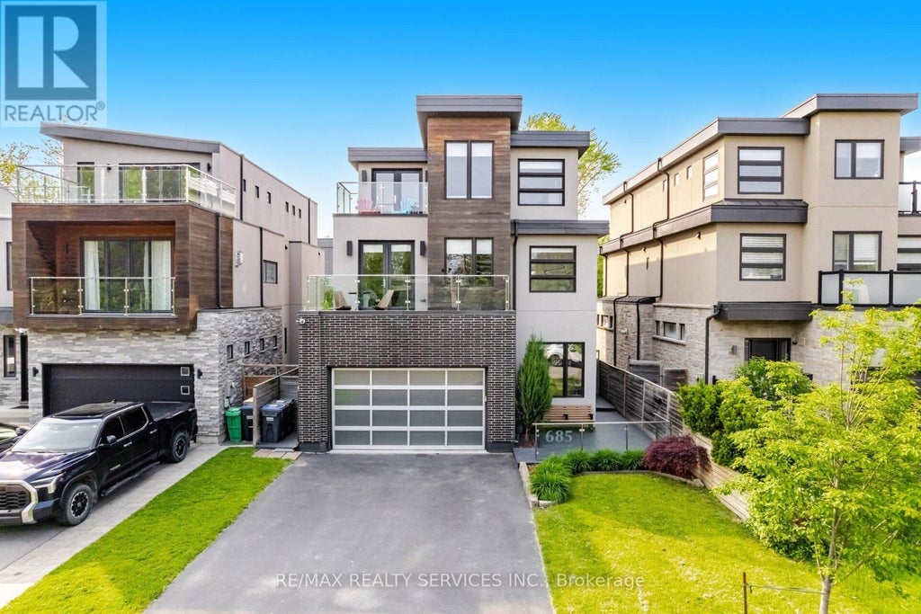 685 Montbeck Crescent, Mississauga (lakeview)