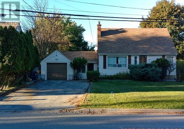 6 Wardlaw Crescent, Toronto (thistletown-Beaumonde Heights)