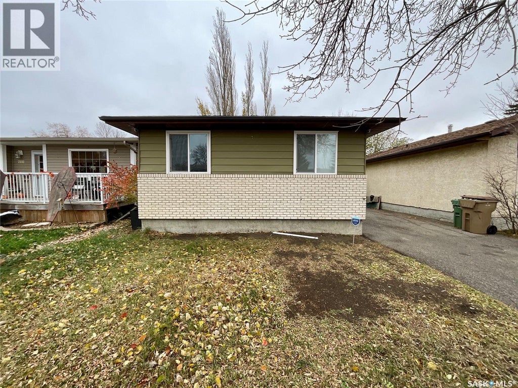 7119 Blakeney Drive, Regina