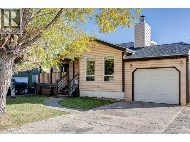 720 Balmer Crescent, Elkford