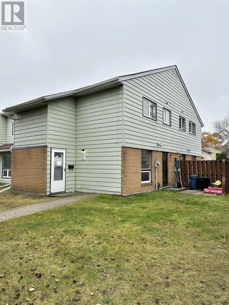 1 571 Beverly St, Thunder Bay