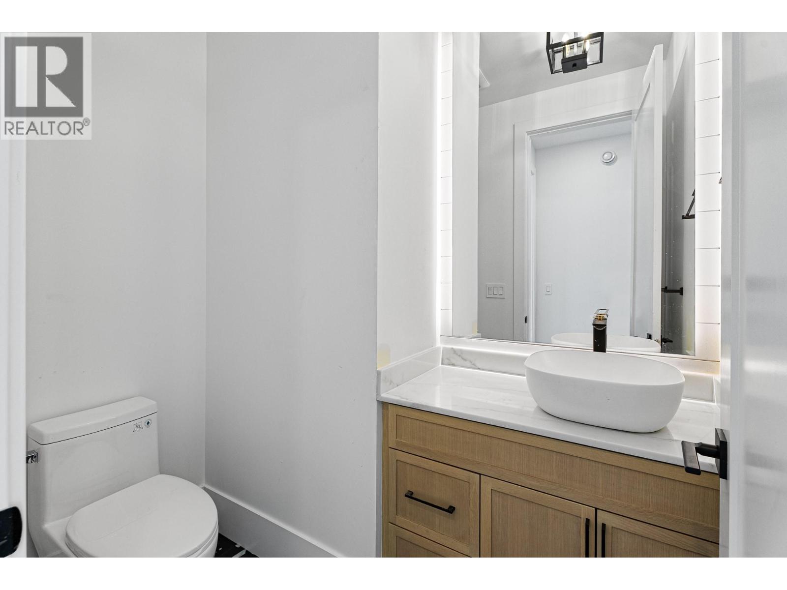 8928 Tavistock Road. Vernon, British Columbia