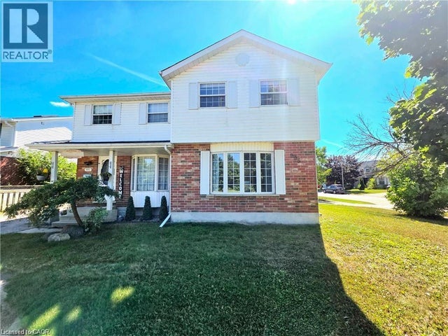 995 Elgin Street N, Cambridge