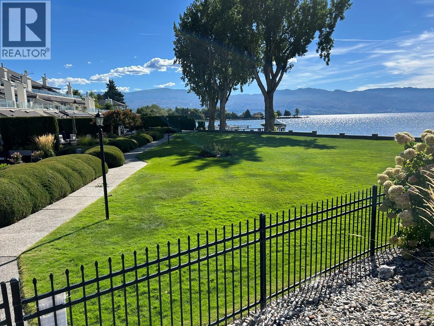 2900 Abbott Street Unit# 208. Kelowna, British Columbia