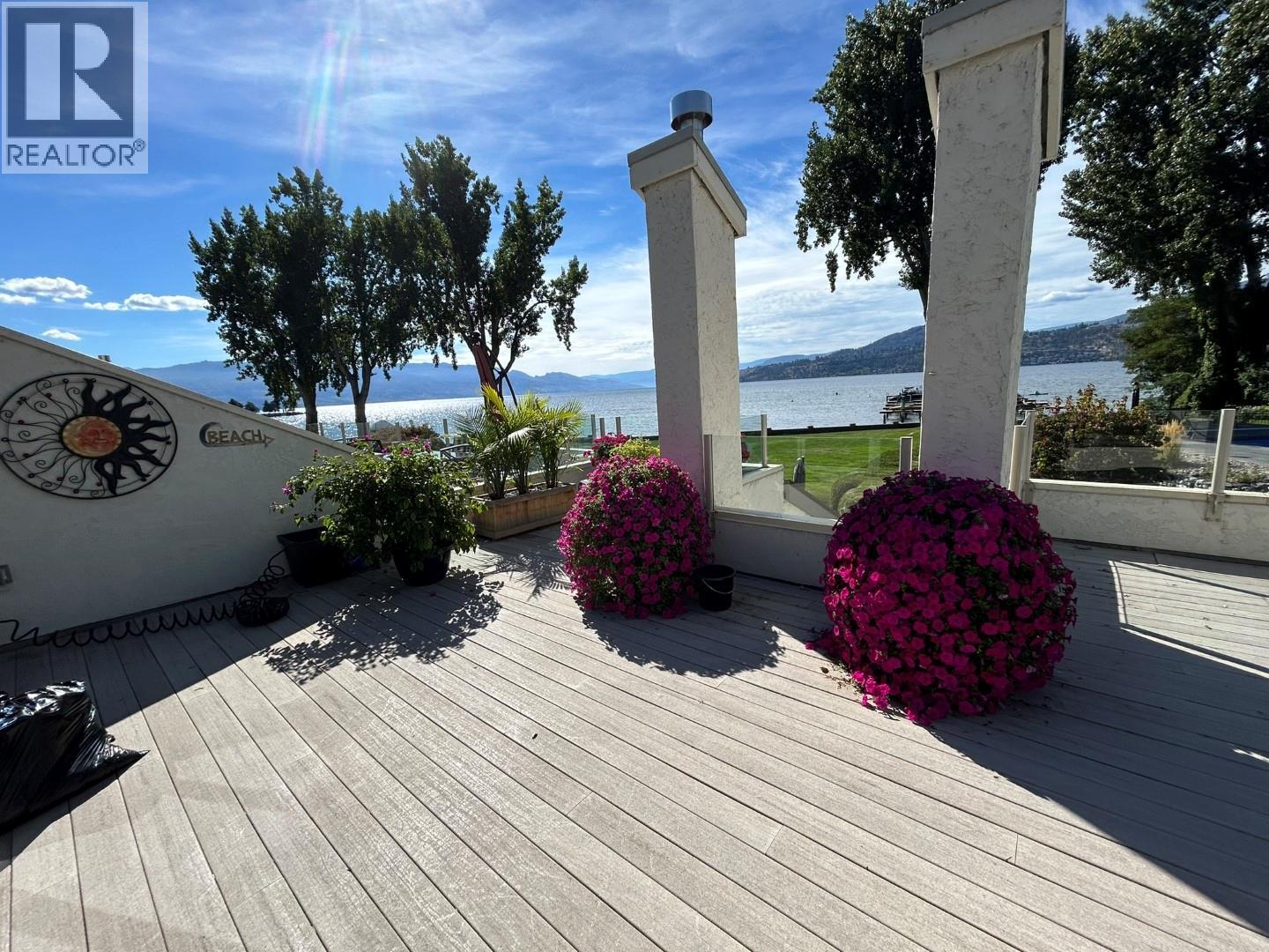 2900 Abbott Street Unit# 208. Kelowna, British Columbia