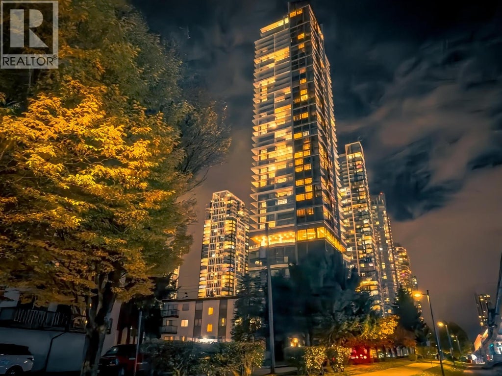 2001 6511 Sussex Avenue, Burnaby